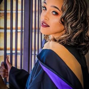 Meet your Posher, Tyrhenny